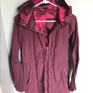 Lululemon Rain for Daze Jacket Size 6